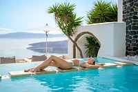 Photo of sandglass iconic santorini